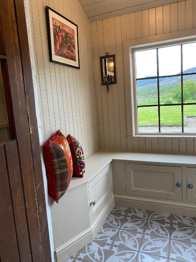 Quirky Highland Cottage With Stunning Views Fearn Lodge Bagian luar foto