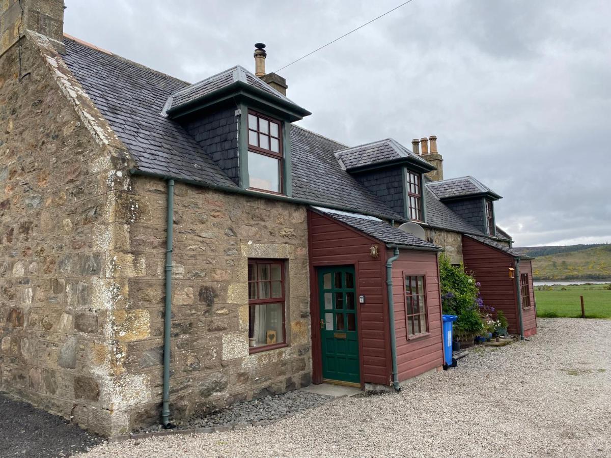 Quirky Highland Cottage With Stunning Views Fearn Lodge Bagian luar foto