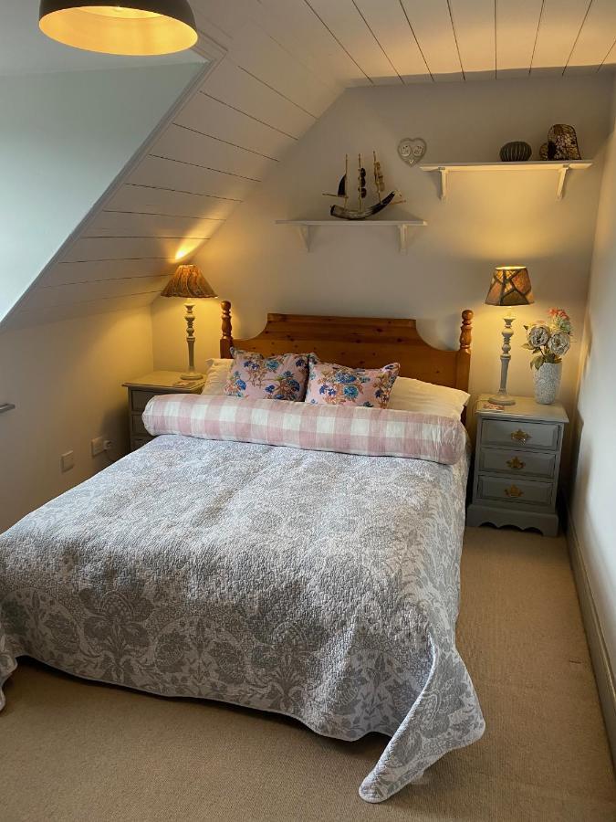 Quirky Highland Cottage With Stunning Views Fearn Lodge Bagian luar foto